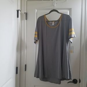 Lularoe Perfect T 3x grey and yellow!